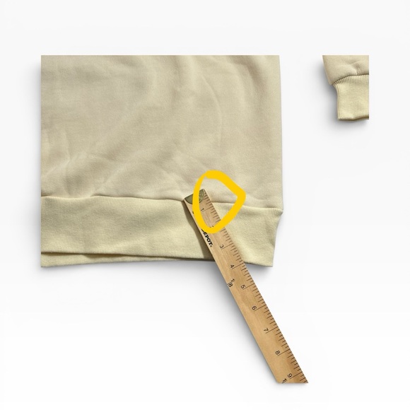 YLLW THE LABEL Let's Take A Trip Soon Crew Neck Sweatshirt Size Small Oversized - Picture 10 of 10